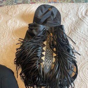 Fringed back back